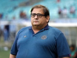 Guto Ferreira admite má atuação do Bahia em derrota: ''Não fizemos um grande jogo''