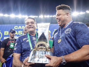 Novo dono! Empresário assume o controle da SAF do Cruzeiro após revenda de Ronaldo 'Fenômeno'